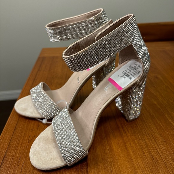 NWT Jeffrey Campbell Lindsay Heel - Sparkle Nude Champagne sz.7 (flaw) - Picture 4 of 8